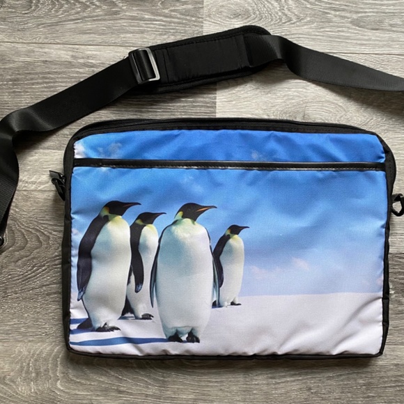 Laptop Case - Picture 6 of 9